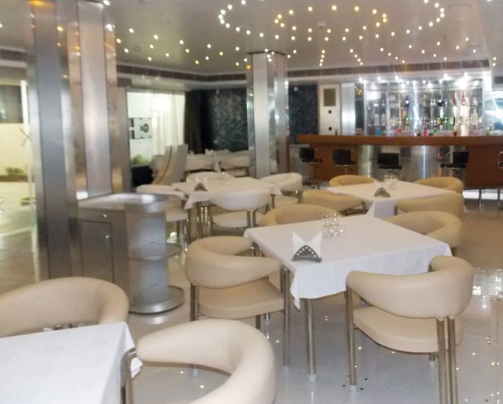 Airport City Hotel Калькутта Экстерьер фото